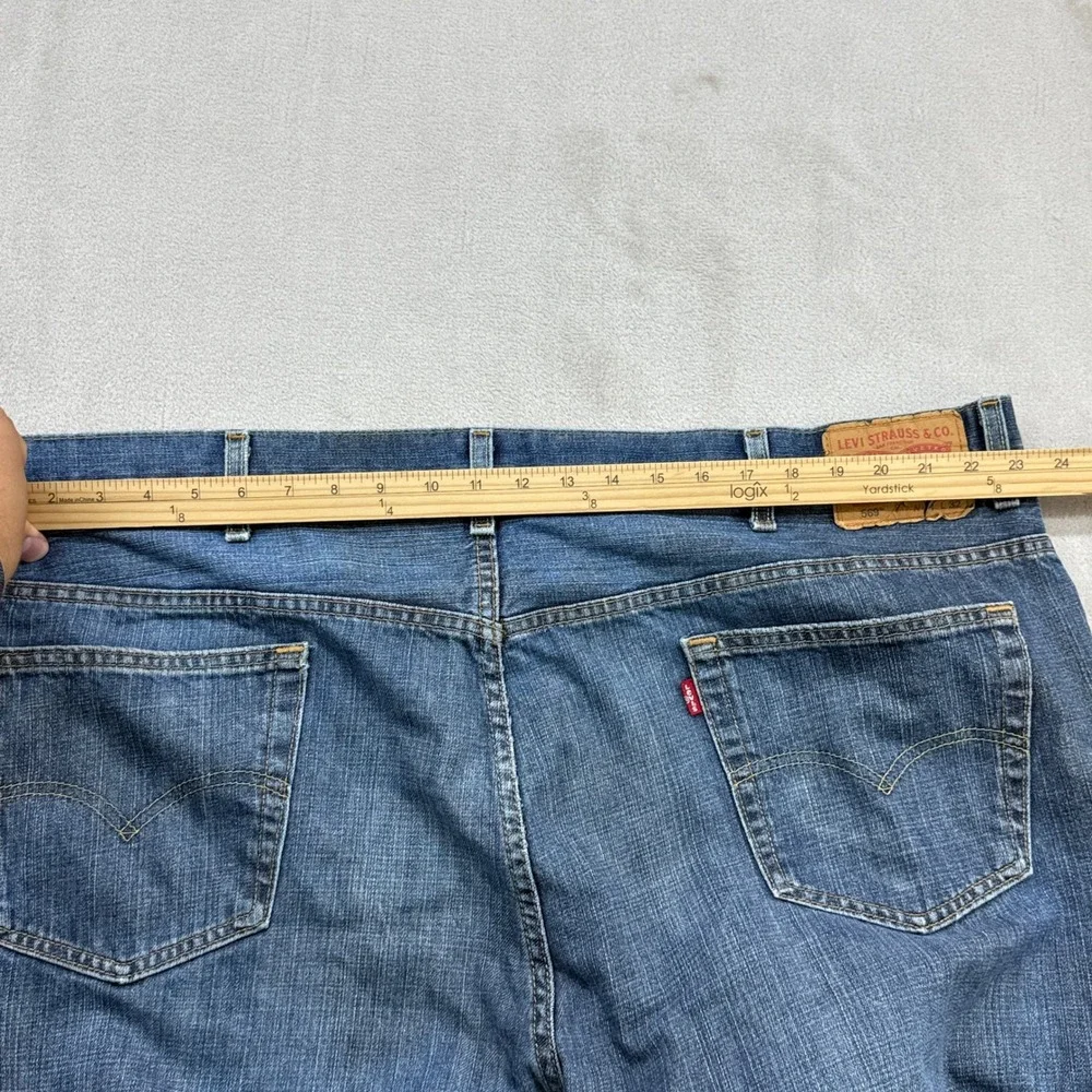 Levis levi 569